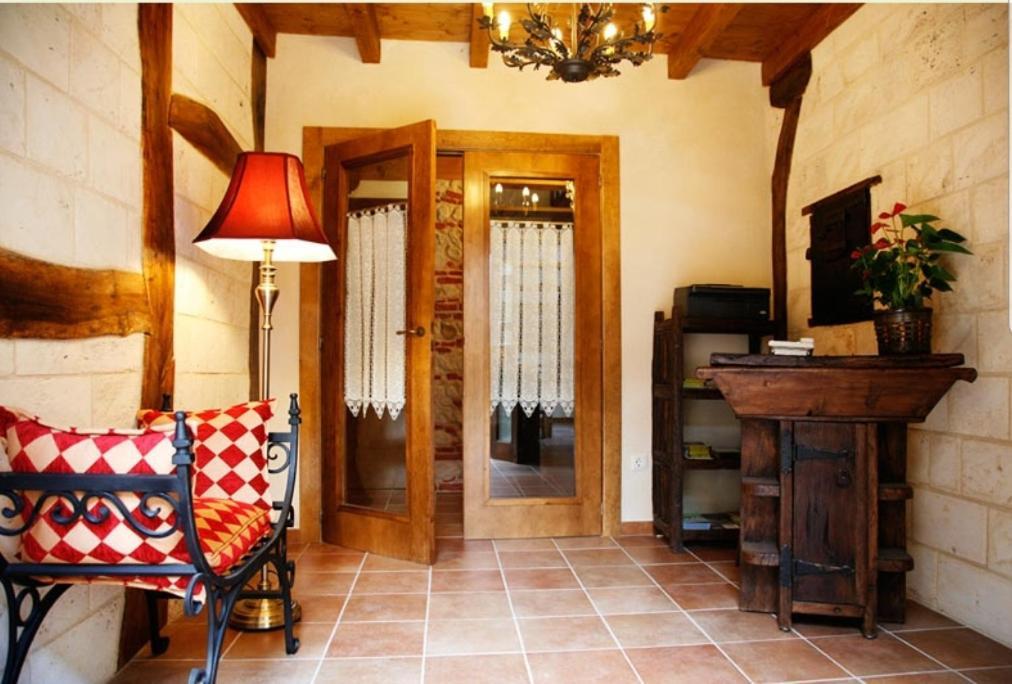 Hotel Rural En Las Cascadas De Tobera エクステリア 写真