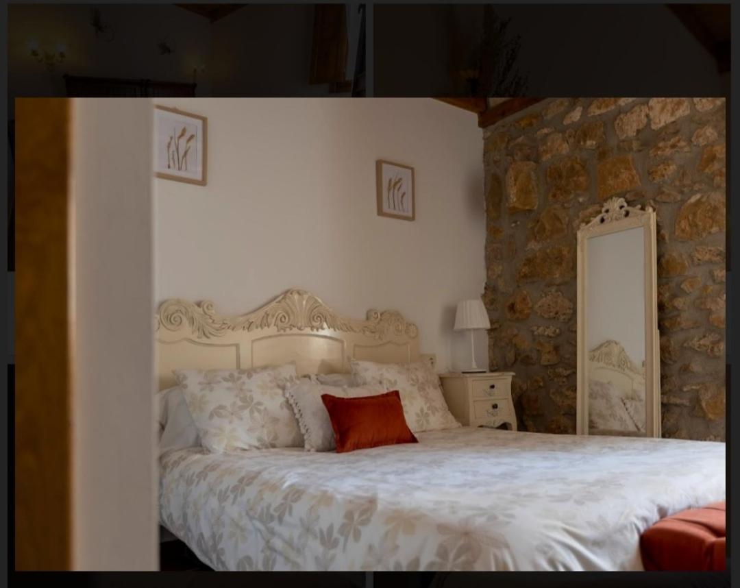 Hotel Rural En Las Cascadas De Tobera エクステリア 写真