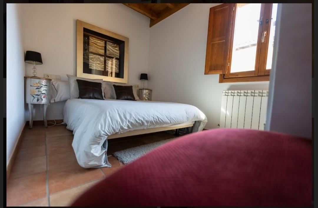 Hotel Rural En Las Cascadas De Tobera エクステリア 写真